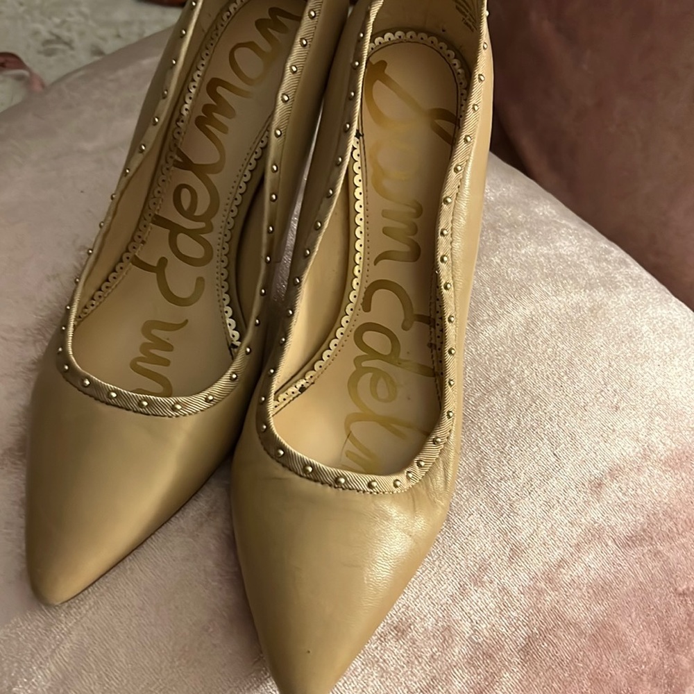 Sam Edelman tan heels